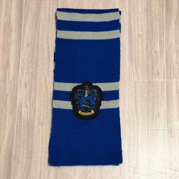 Wizarding World Of Harry Potter Accessories - Wizarding World of Harry Potter Ravenclaw Blue and Gray Striped Scarf with Crest